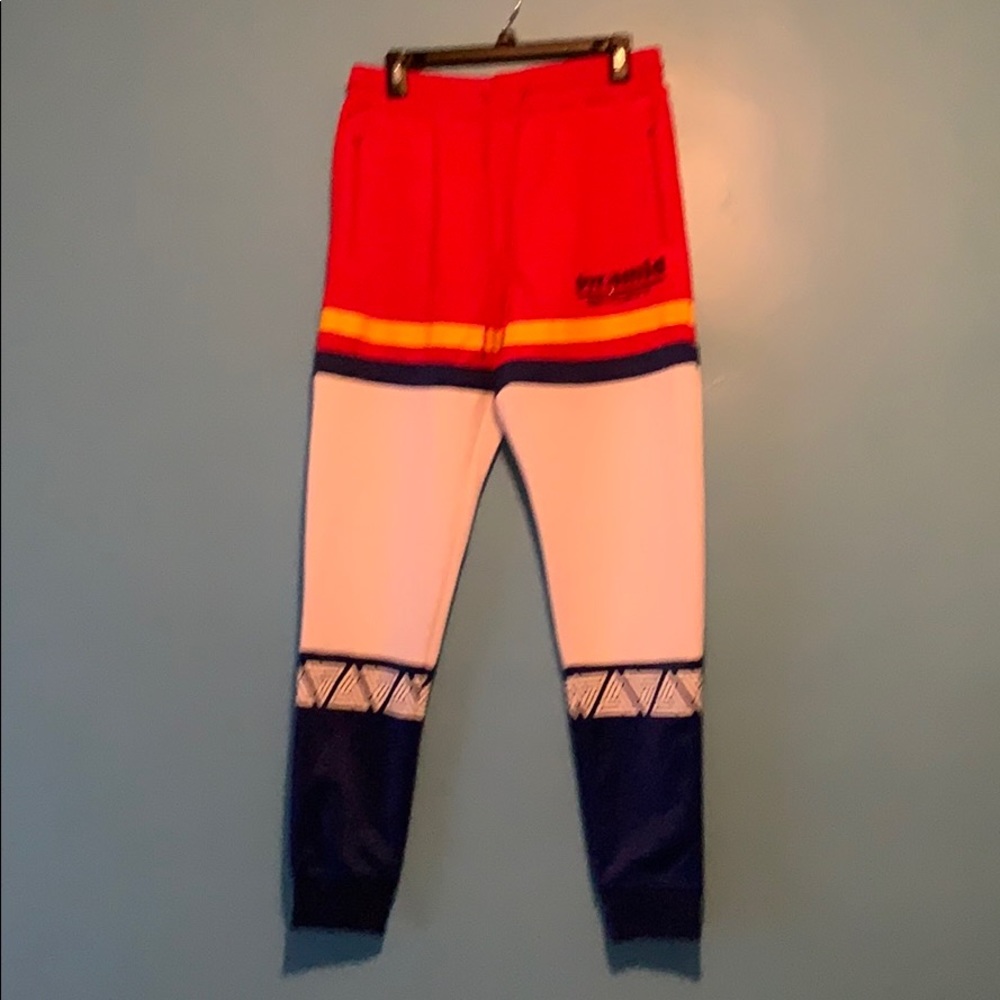 ‼️SALE‼️BLACK PYRAMID MEN BOTTOM